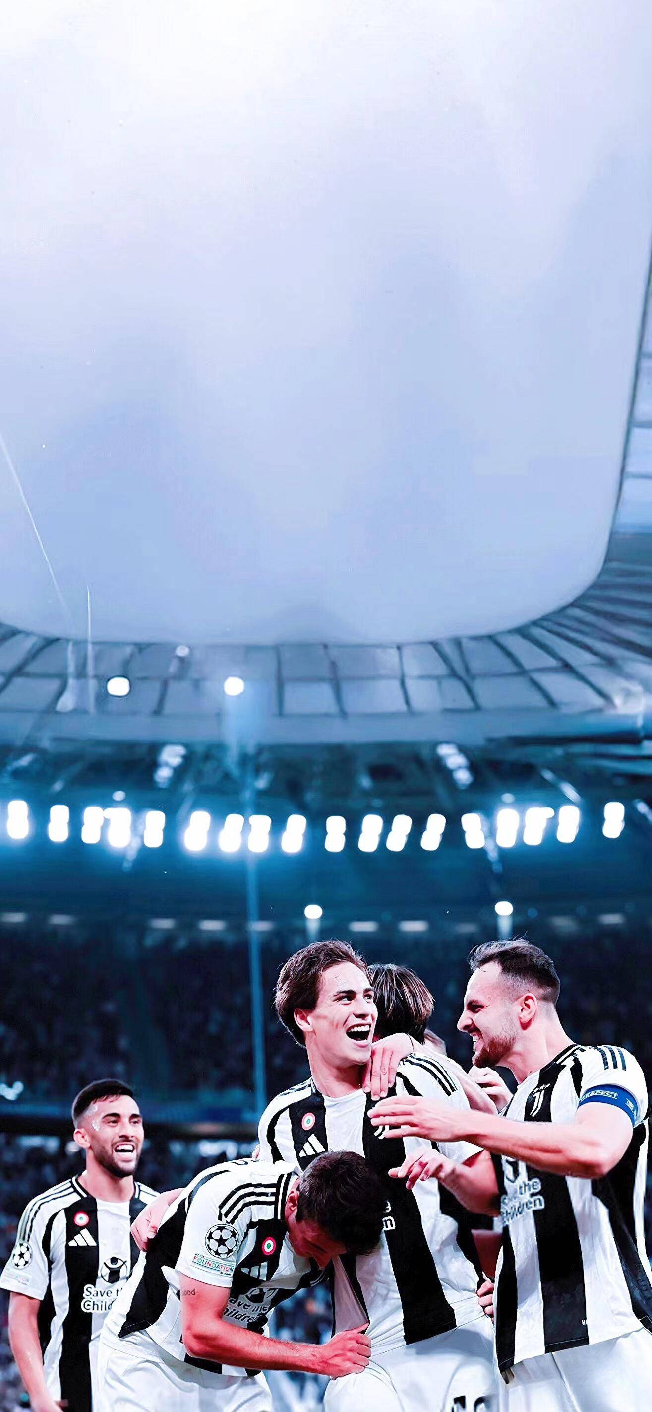 关于斯图加特士气高涨，轻松击败对手迎来好开局的信息