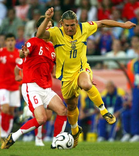 关于瑞士-逆转乌克兰获胜，晋级下一轮的信息