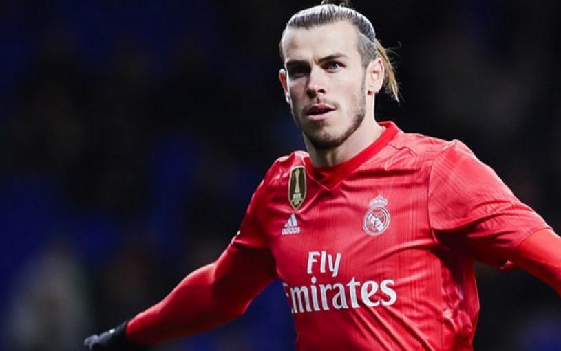 莱万多夫斯基关键节点高光表现,TES带队取胜!